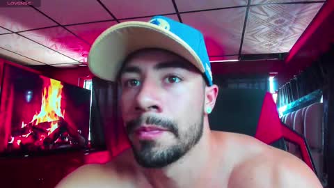 Snapshot of jhojansthetics chatting on 02/28/25, 06:41 Jhojan Strong online show from 02/28/25, 06:41