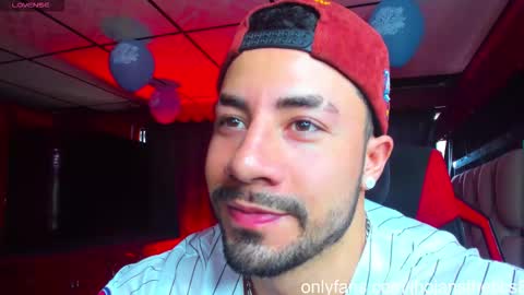 Snapshot of jhojansthetics chatting on 10/08/25, 08:17 Jhojan Strong online show from 10/08/25, 08:17