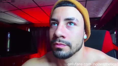 Snapshot of jhojansthetics chatting on 10/09/25, 08:29 Jhojan Strong online show from 10/09/25, 08:29