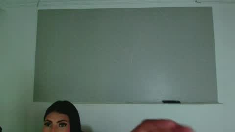 Snapshot of jhon_and_karol chatting on 05/02/26, 04:28 Jhon and Karol online show from 05/02/26, 04:28