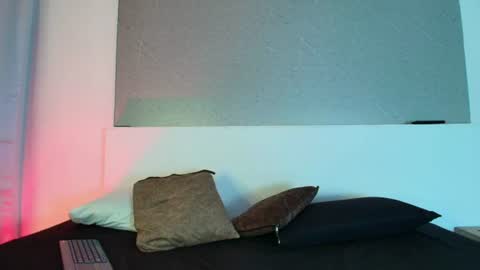 Jhon and Karol online show from 07/11/26, 04:37