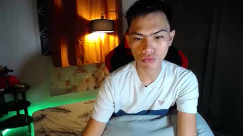 Snapshot of jhon_cummer chatting on 05/17/26, 10:22 jhon_cummer online show from 05/17/26, 10:22