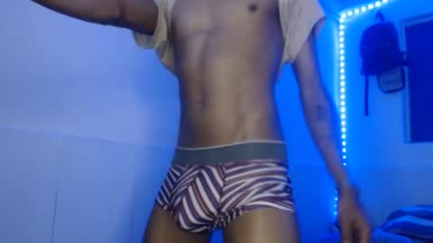 jhon_hot09 online show from 10/30/25, 04:58