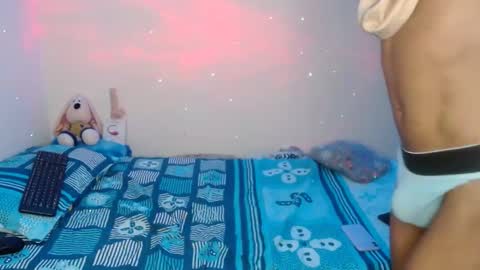 jhon_hot09 online show from 11/06/25, 05:14