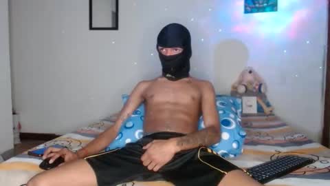 jhon_hot09 online show from 12/04/25, 04:05