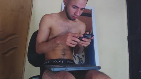 jhon_malo online show from 11/12/25, 05:41