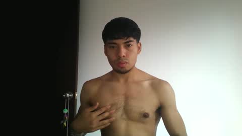 jhonatxxxn online show from 04/23/26, 03:03