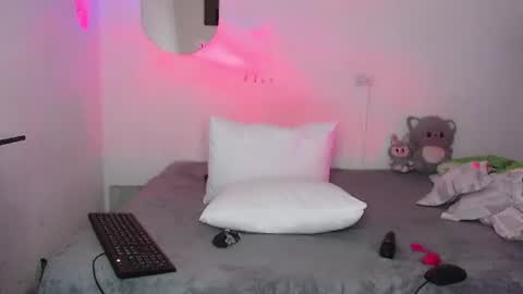 jhonay__cute online show from 06/25/26, 05:23