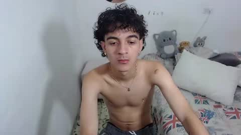 Snapshot of jhonay__cute chatting on 08/07/26, 07:05 jhonay__cute online show from 08/07/26, 07:05