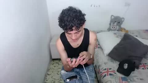 Snapshot of jhonay__cute chatting on 08/08/26, 07:10 jhonay__cute online show from 08/08/26, 07:10