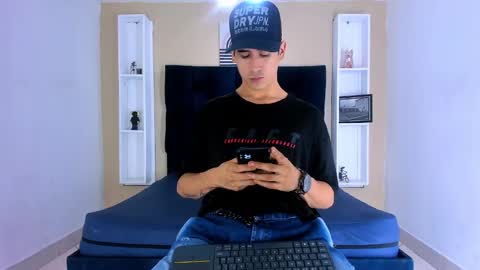 Jhon online show from 12/03/24, 03:41