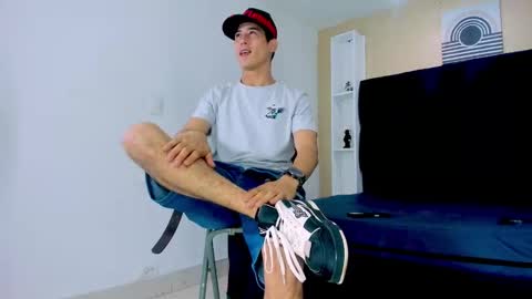 Jhon online show from 01/09/25, 02:33