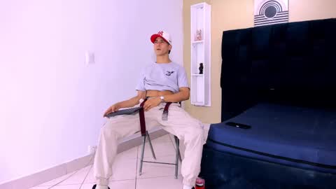 Jhon online show from 03/03/25, 01:42