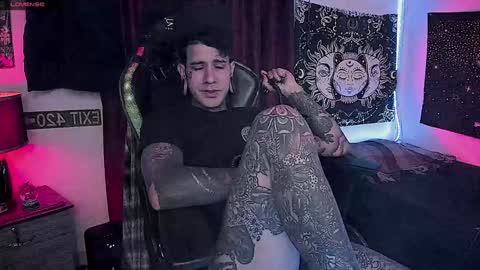 Snapshot of jhonny_ackerman chatting on 12/02/24, 01:03 jhonny_ackerman online show from 12/02/24, 01:03