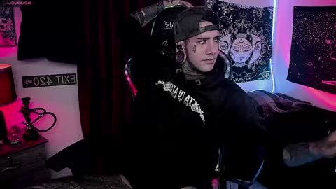 Snapshot of jhonny_ackerman chatting on 12/12/24, 04:48 jhonny_ackerman online show from 12/12/24, 04:48