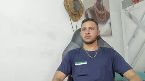 Snapshot of jhonny_flames7 chatting on 01/04/25, 03:29 jhonny online show from 01/04/25, 03:29