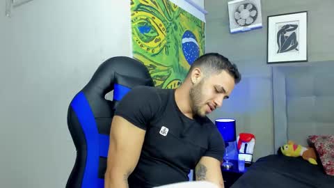 jhonny online show from 11/29/25, 04:04