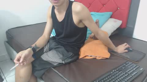 jhonny_k online show from 02/05/26, 12:21