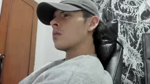 Jhonaiker online show from 07/30/26, 08:13