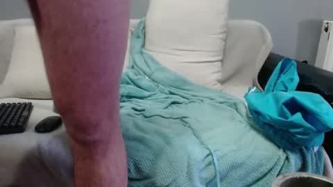 Snapshot of jhonnyboyx chatting on 01/04/25, 09:21 jhonnyboyx online show from 01/04/25, 09:21