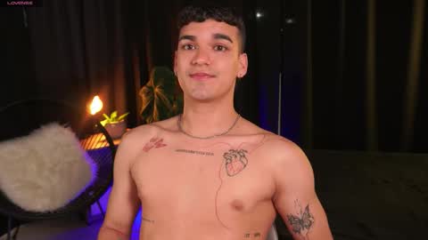 Jhonny  online show from 12/19/25, 02:40