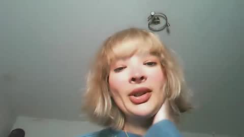 Anya online show from 03/05/26, 10:06