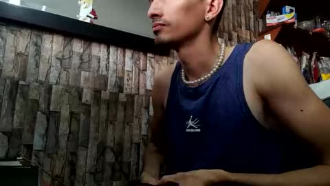 Jhosuamoore  online show from 11/22/25, 06:51