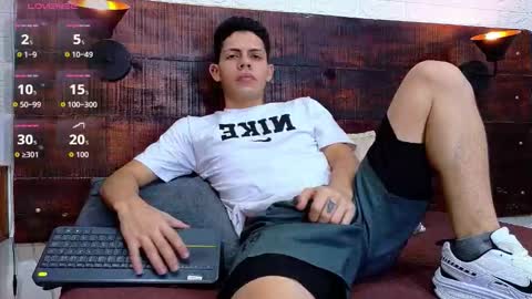 jhosuavega online show from 11/08/25, 11:03