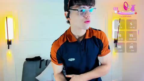 jhoumod_21 online show from 09/15/25, 12:16