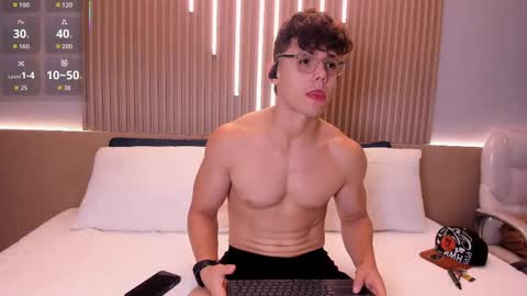 jhoumod_21 online show from 10/07/25, 10:23