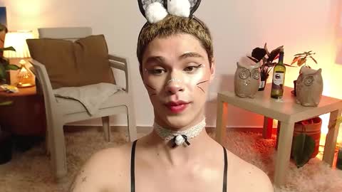 Jhuan Nhez online show from 10/31/25, 05:52