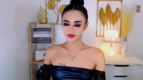 Snapshot of jhulianagrey chatting on 12/09/24, 02:13 julie online show from 12/09/24, 02:13