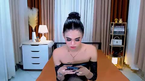 Snapshot of jhulianagrey chatting on 01/07/25, 07:52 julie online show from 01/07/25, 07:52