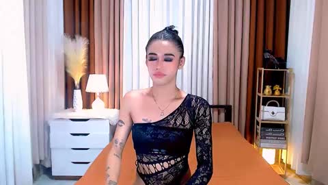 Snapshot of jhulianagrey chatting on 01/10/25, 05:26 julie online show from 01/10/25, 05:26