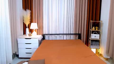 Snapshot of jhulianagrey chatting on 01/13/25, 04:18 julie online show from 01/13/25, 04:18