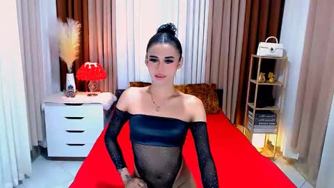 Snapshot of jhulianagrey chatting on 02/02/25, 12:30 julie online show from 02/02/25, 12:30