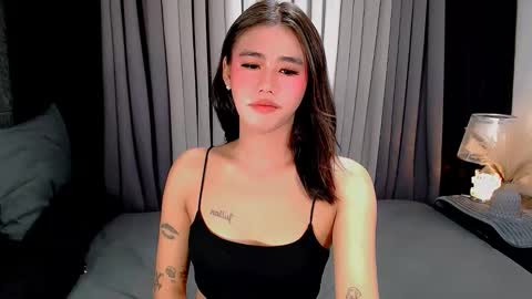 Snapshot of jhulianagrey chatting on 10/11/25, 07:18 julie online show from 10/11/25, 07:18