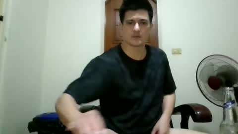 Snapshot of jhwozy chatting on 11/15/25, 08:38 jhwozy online show from 11/15/25, 08:38