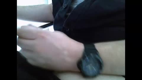 Snapshot of jibey2512 chatting on 10/03/25, 11:51 jibey2512 online show from 10/03/25, 11:51