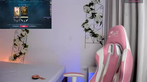 Jiggly online show from 09/10/25, 02:00