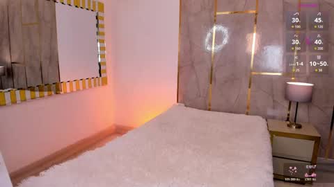 Jiggly online show from 04/19/26, 05:51