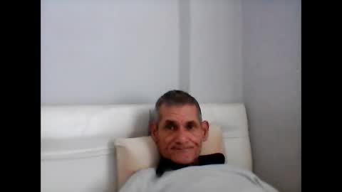 jigolo_golo35 online show from 01/02/25, 11:09