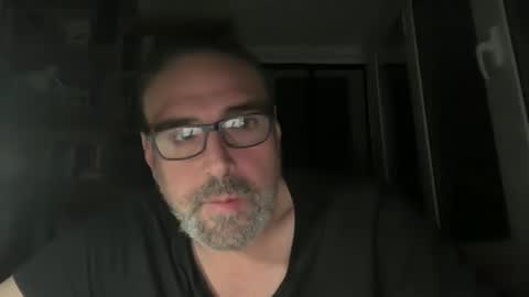 Jim Dick online show from 11/04/25, 10:42