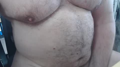 Snapshot of jimbeefbear chatting on 04/19/26, 10:36 Jim online show from 04/19/26, 10:36