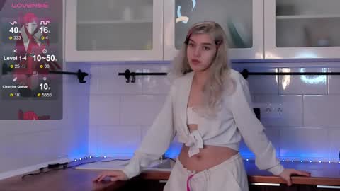 Alla online show from 01/10/25, 04:09