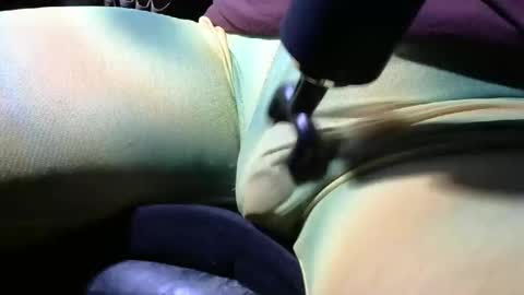 Snapshot of jimismiles chatting on 12/03/25, 02:04 jimismiles online show from 12/03/25, 02:04