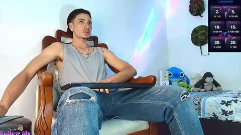 Jimm  Independent Model  online show from 10/23/25, 01:05