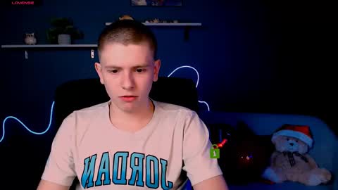 your dream  online show from 02/21/25, 08:16