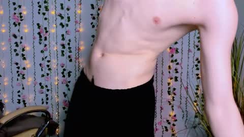 your dream  online show from 03/11/25, 02:32