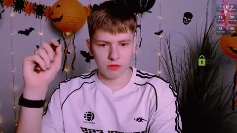 your dream  online show from 10/22/25, 09:09